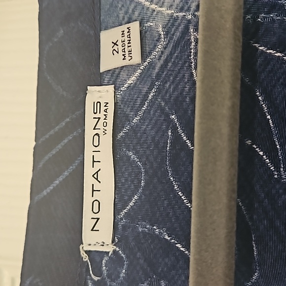 2X Blue Top - Picture 3 of 3